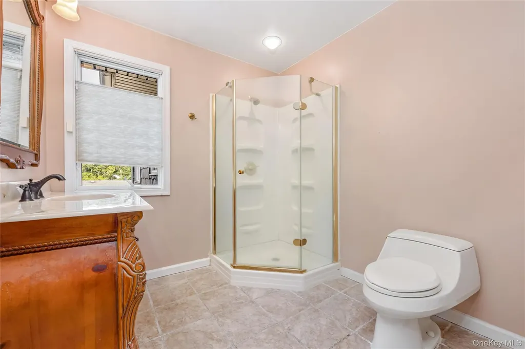 1340 Spur Drive S Islip NY 11751