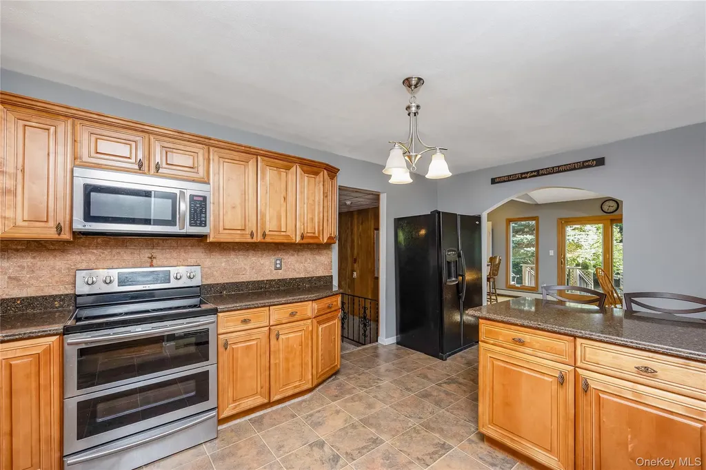 1340 Spur Drive S Islip NY 11751