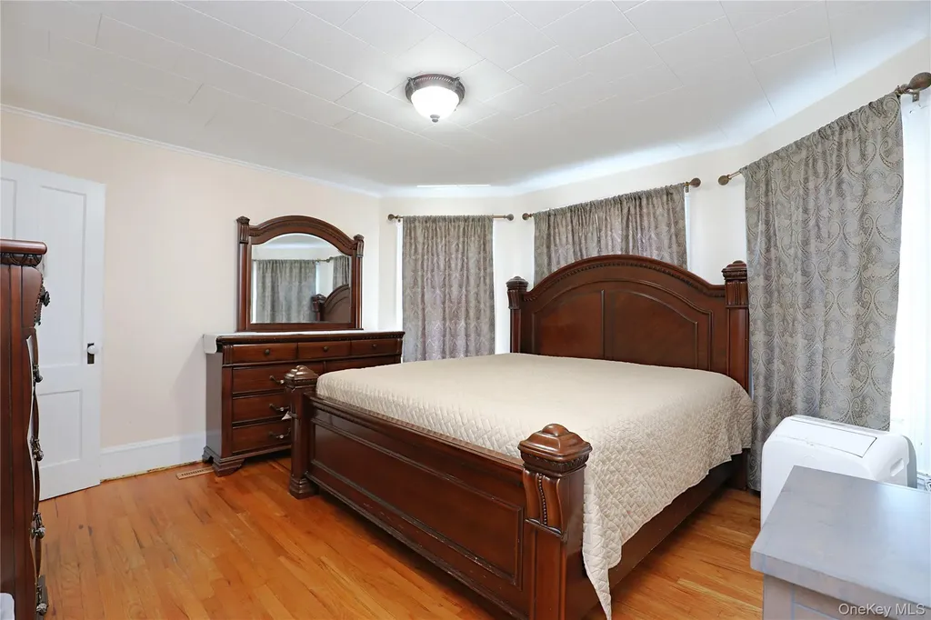 159 Smith Avenue Kingston NY 12401
