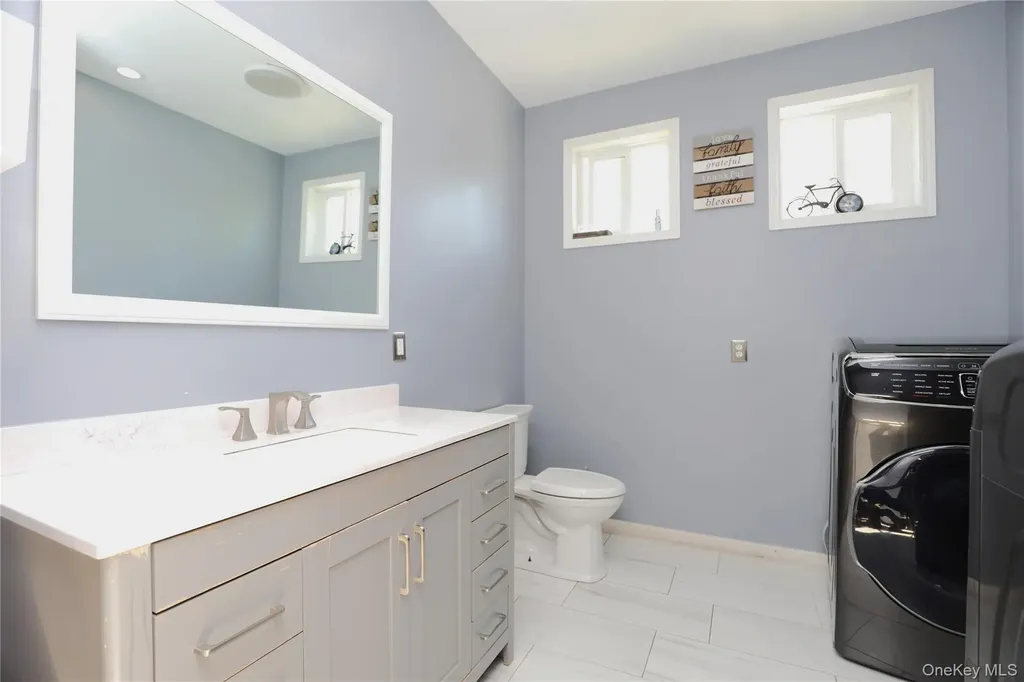 159 Smith Avenue Kingston NY 12401