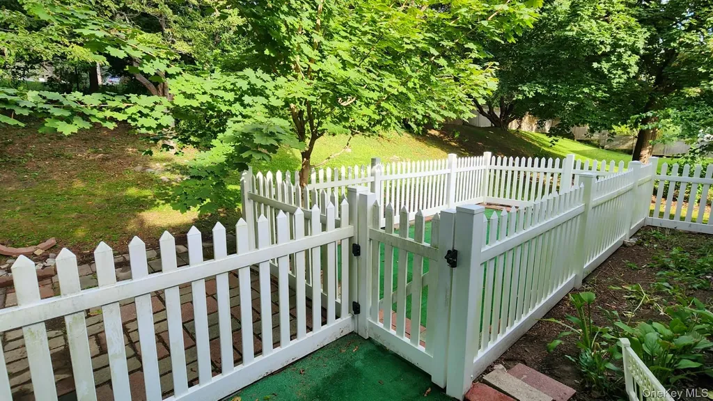 32 Bloomer Road Brewster NY 10509