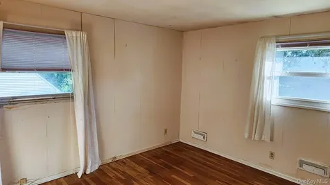 32 Bloomer Road Brewster NY 10509