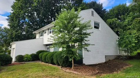 32 Bloomer Road Brewster NY 10509