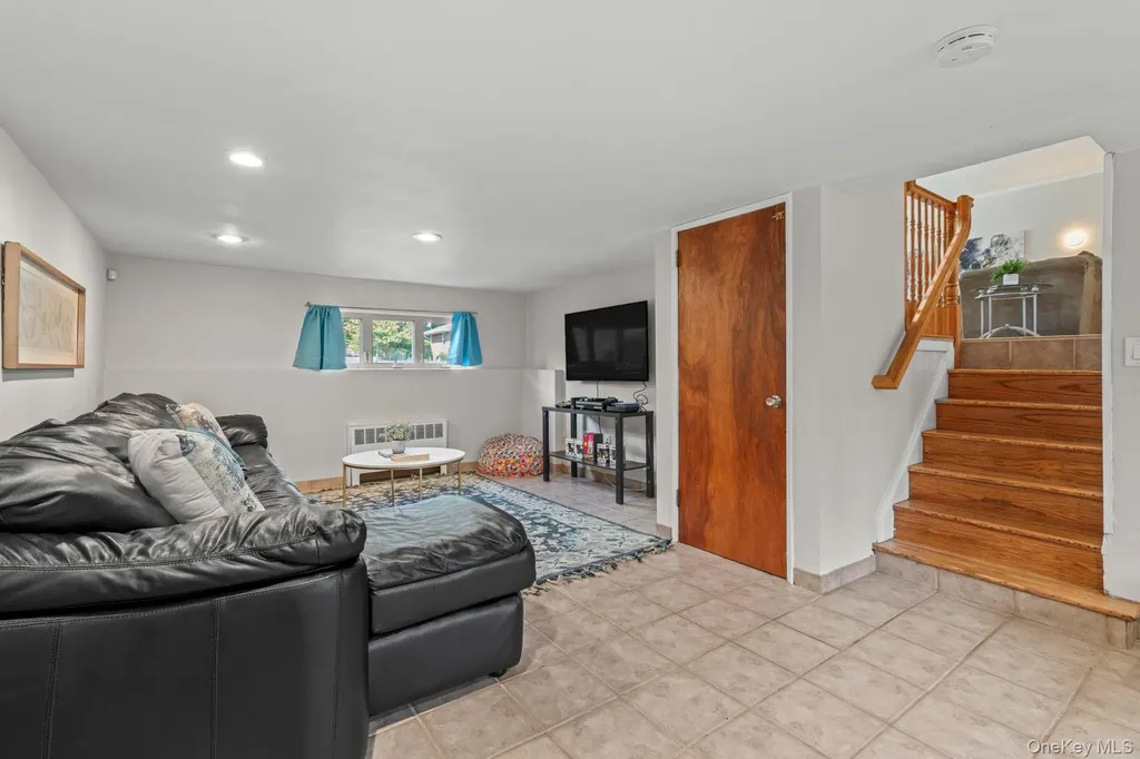 114 Seaman Road Jericho NY 11753