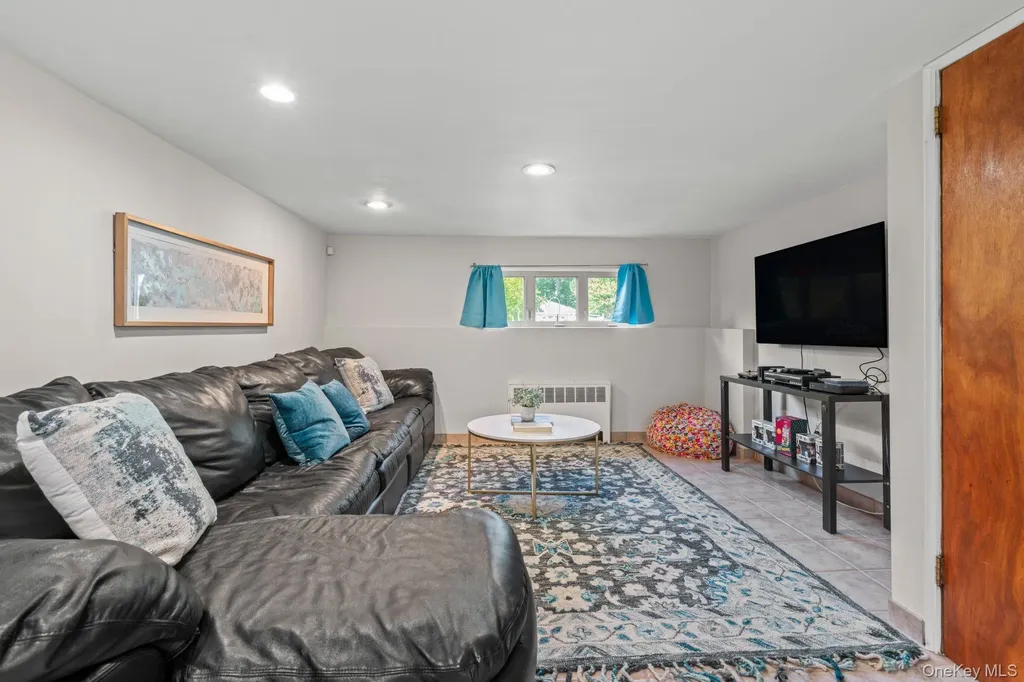 114 Seaman Road Jericho NY 11753