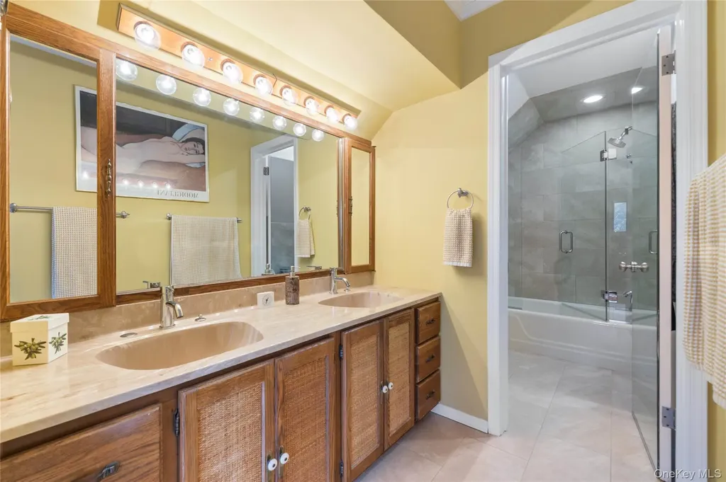 20 Lewis Road Irvington NY 10533