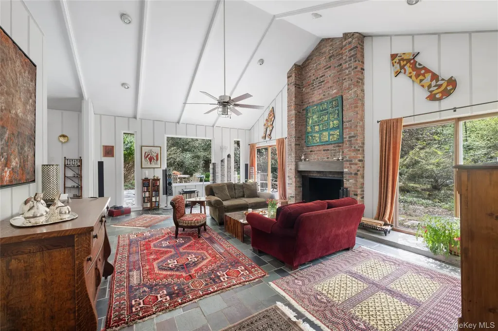 20 Lewis Road Irvington NY 10533