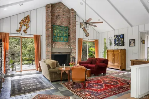 20 Lewis Road Irvington NY 10533
