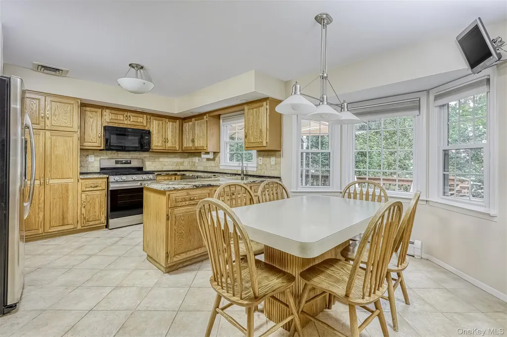 40 Ruth Drive New City NY 10956