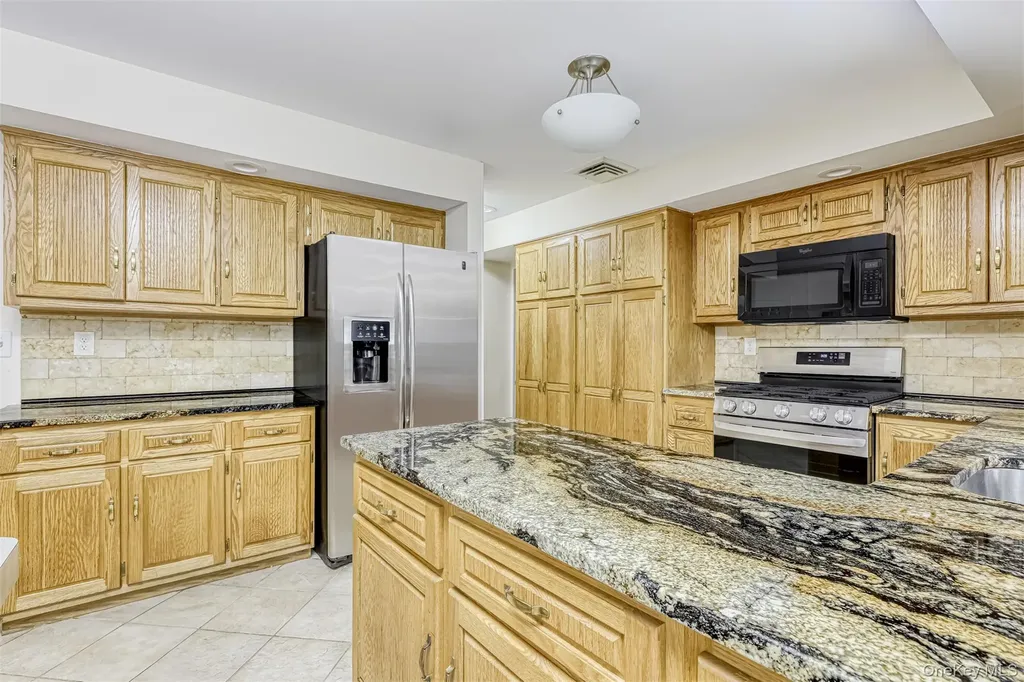 40 Ruth Drive New City NY 10956