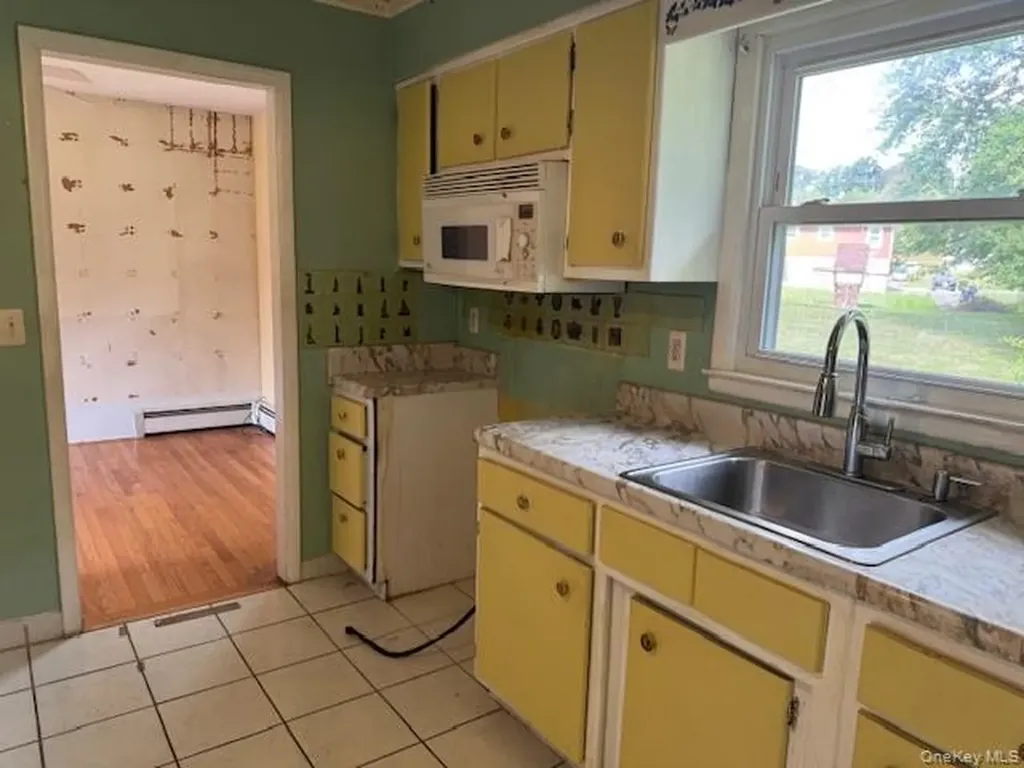 29 Beth Drive Middletown NY 10941