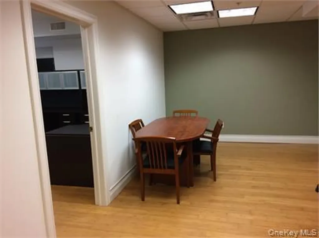 13 S Hamilton Poughkeepsie NY 12601