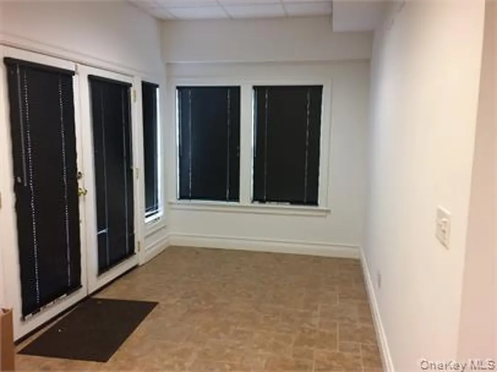 13 S Hamilton Poughkeepsie NY 12601