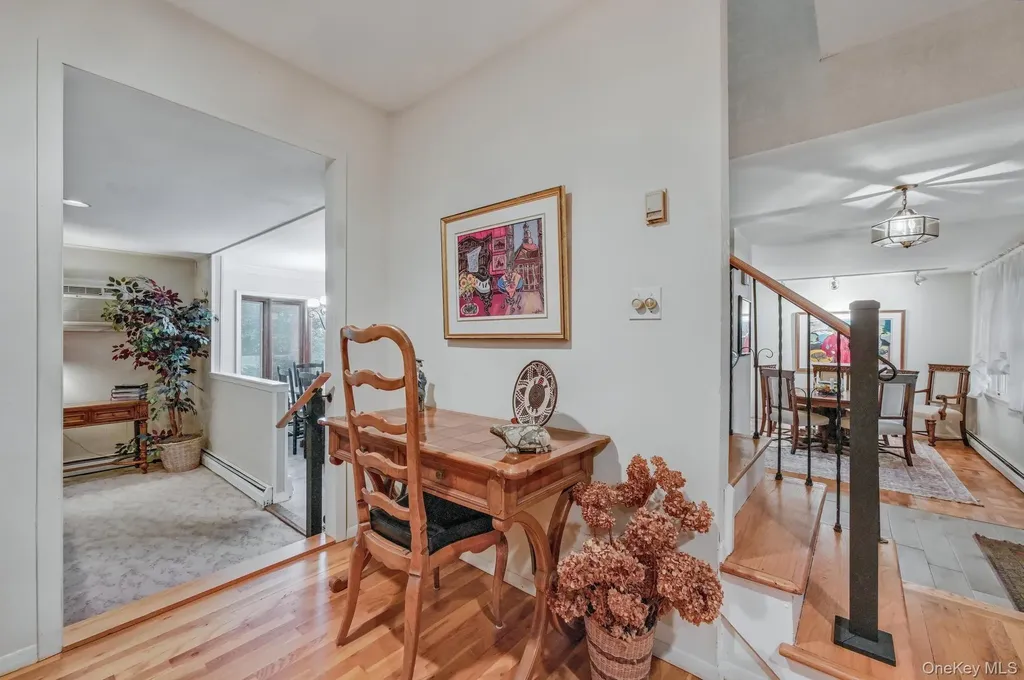 16 Delmar Lane Commack NY 11725