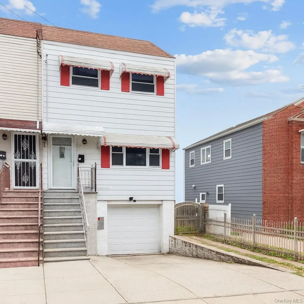 160 Stephens Avenue Bronx NY 10473