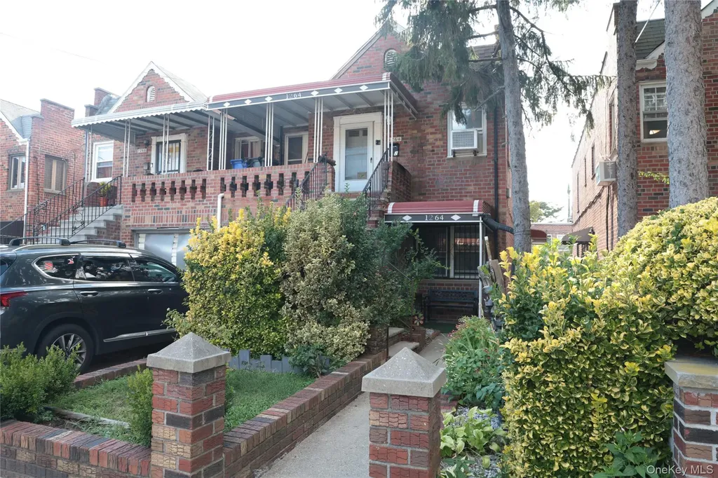 1264 E 52nd Street Brooklyn NY 11234