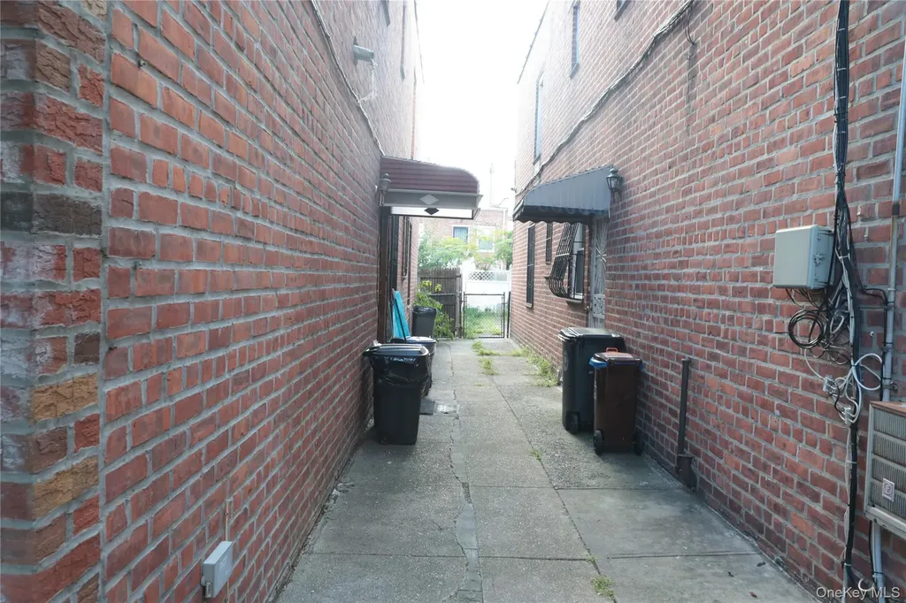 1264 E 52nd Street Brooklyn NY 11234