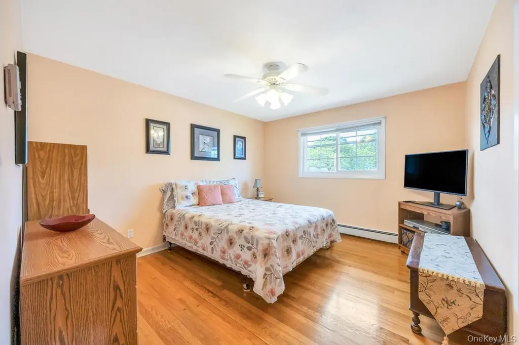338 Stewart Avenue Bethpage NY 11714