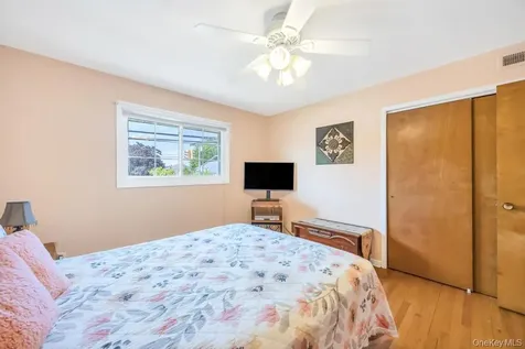 338 Stewart Avenue Bethpage NY 11714