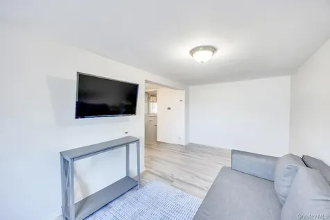 338 Stewart Avenue Bethpage NY 11714