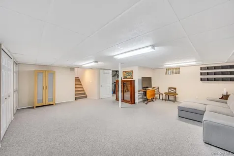 338 Stewart Avenue Bethpage NY 11714