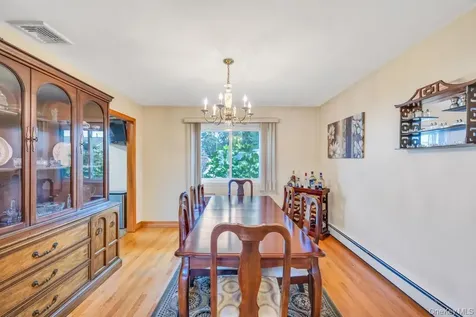 338 Stewart Avenue Bethpage NY 11714