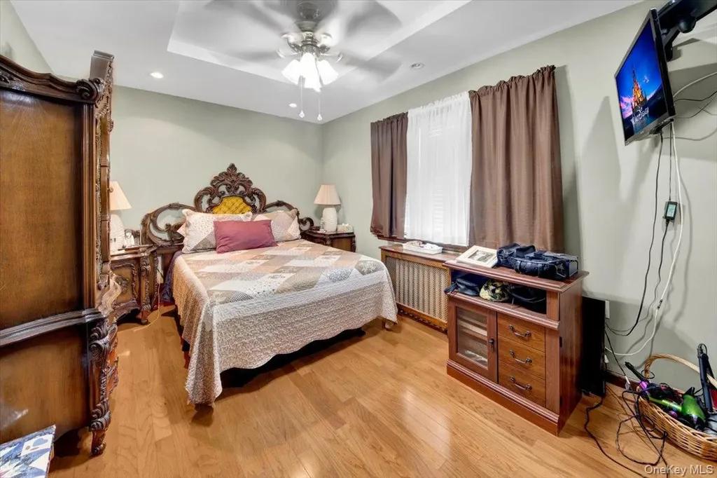 1630 Radcliff Avenue Bronx NY 10462