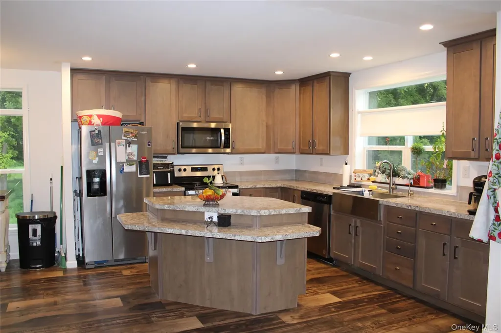155 Metzger Road Red Hook NY 12571