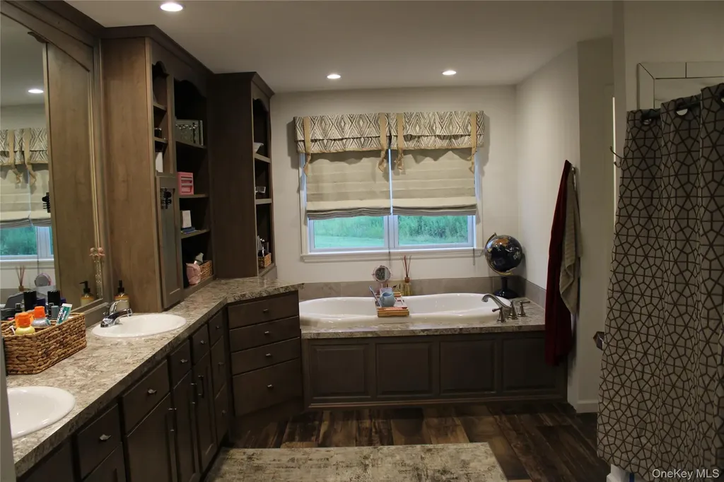 155 Metzger Road Red Hook NY 12571