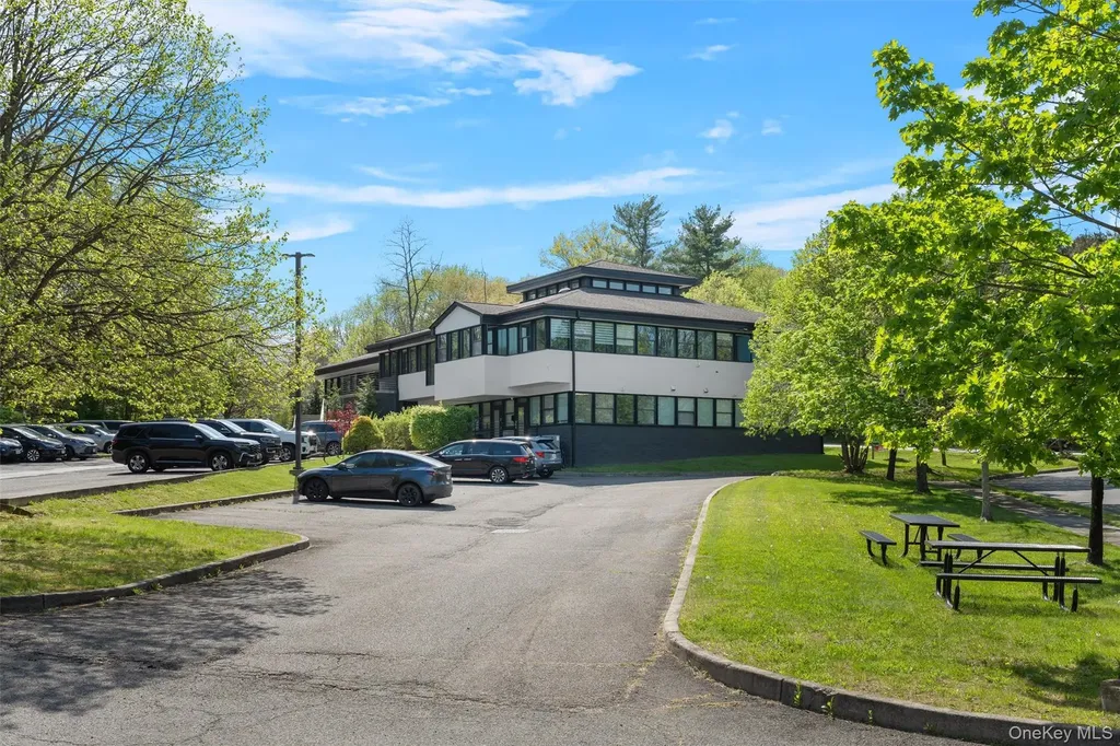 2 Corporate Drive Central Valley NY 10917