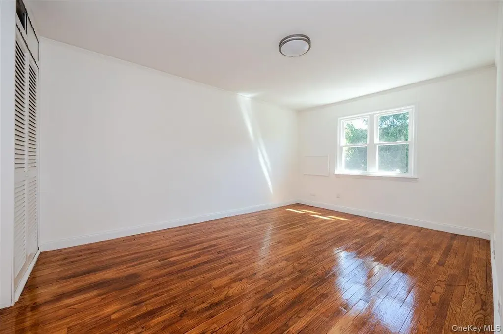 2456 Morgan Avenue Bronx NY 10469