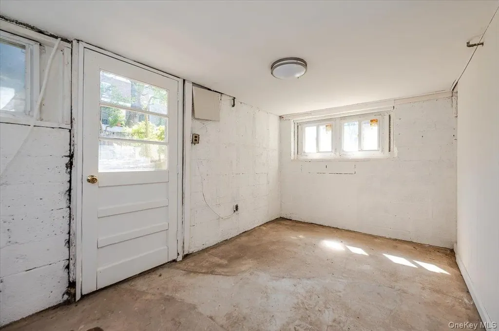 2456 Morgan Avenue Bronx NY 10469