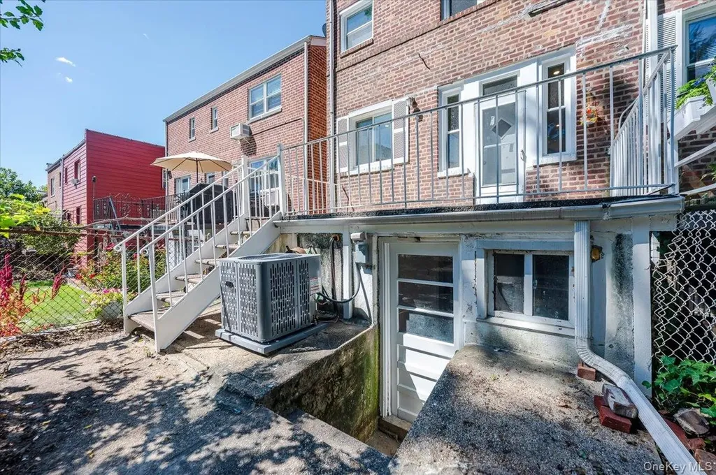 2456 Morgan Avenue Bronx NY 10469