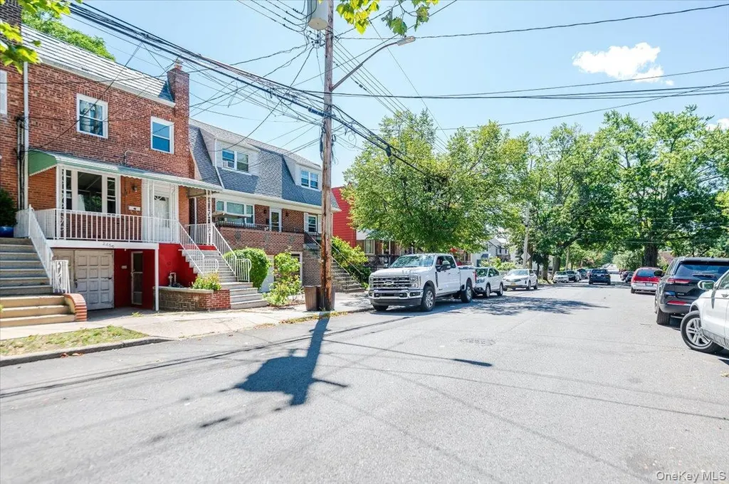 2456 Morgan Avenue Bronx NY 10469