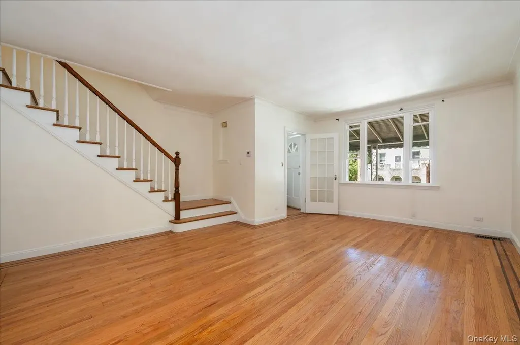 2456 Morgan Avenue Bronx NY 10469