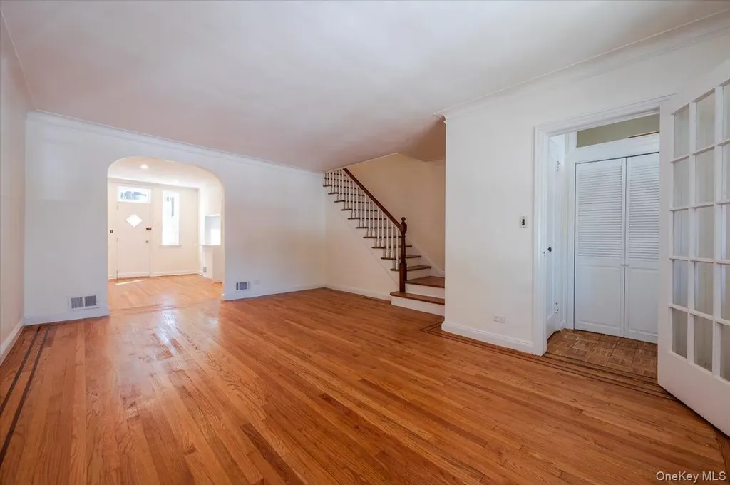 2456 Morgan Avenue Bronx NY 10469