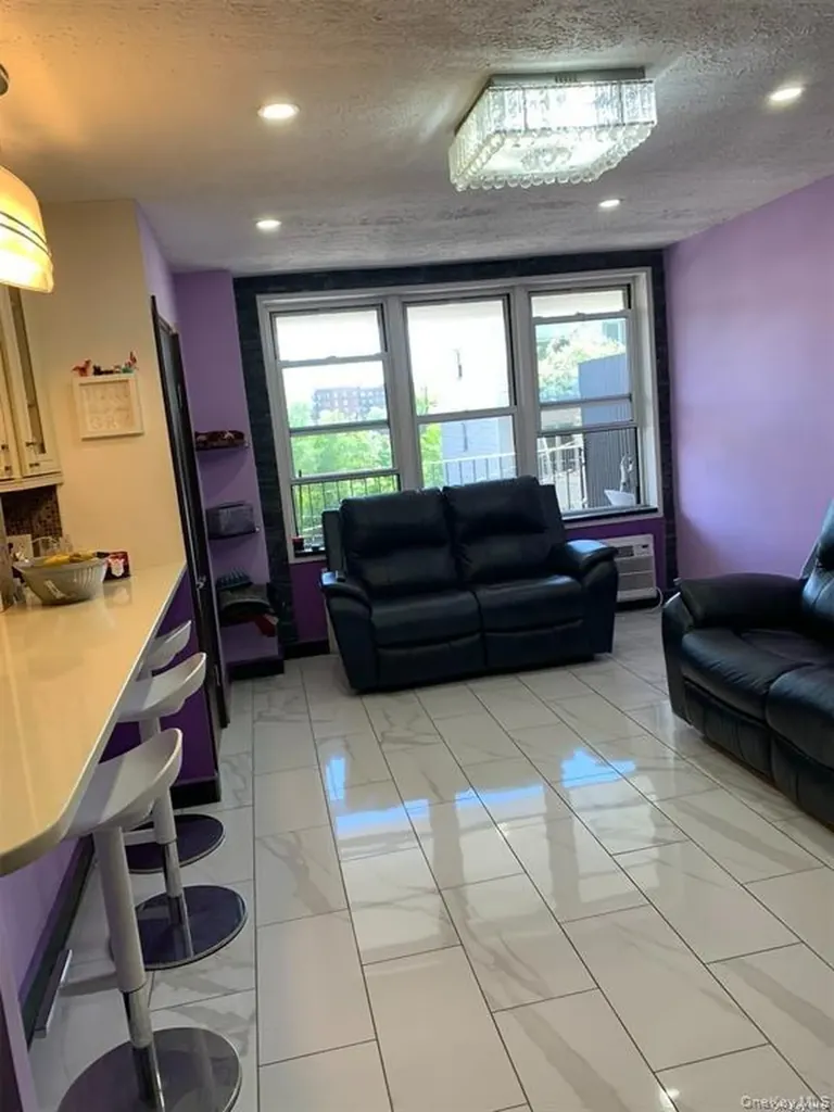 8605 60th Road Elmhurst NY 11373