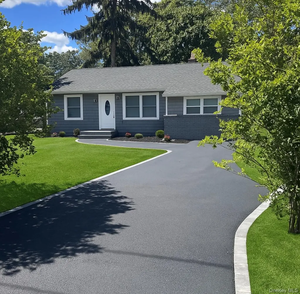 1140 Udall Road Bay Shore NY 11706