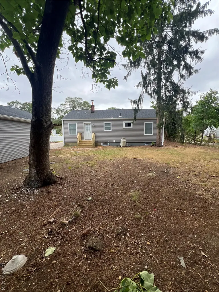 1140 Udall Road Bay Shore NY 11706