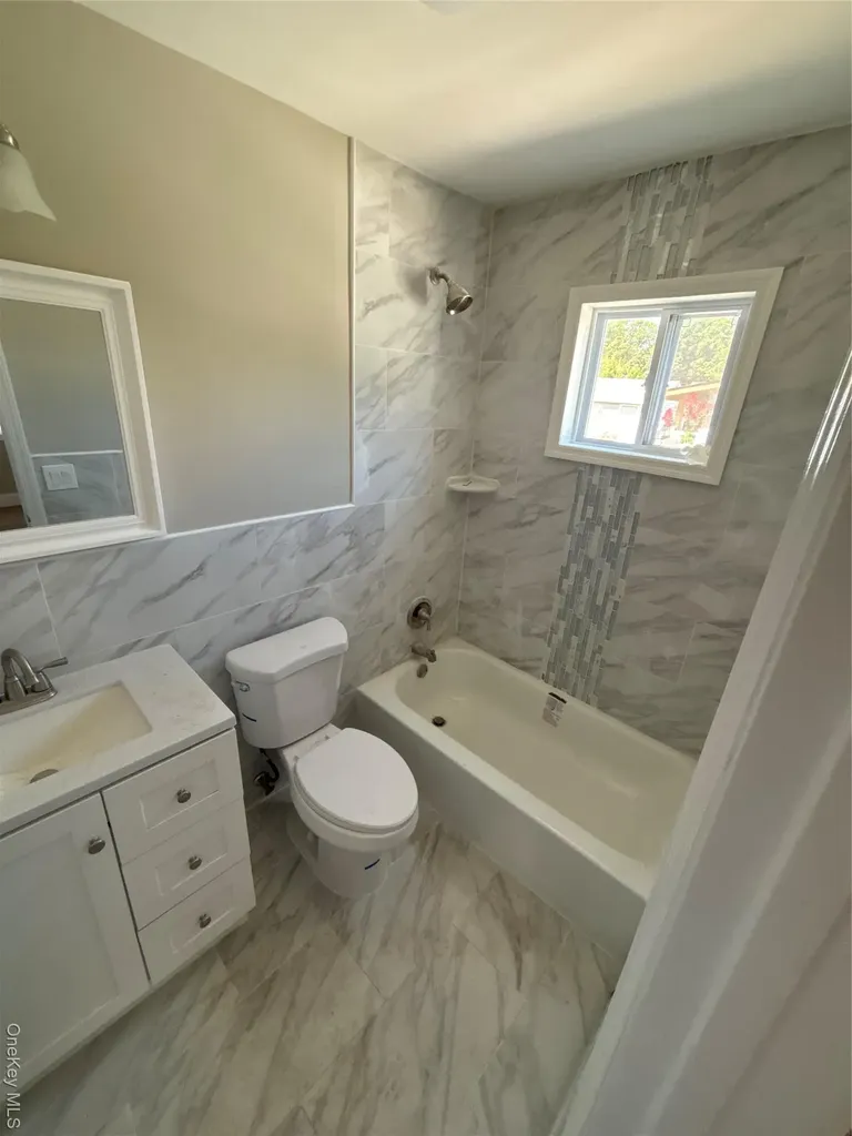 1140 Udall Road Bay Shore NY 11706