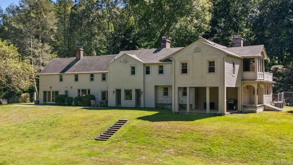 9 Oregon Road Bedford Corners NY 10549