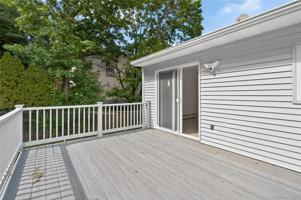 19 Half Hollow Turn Monroe NY 10950