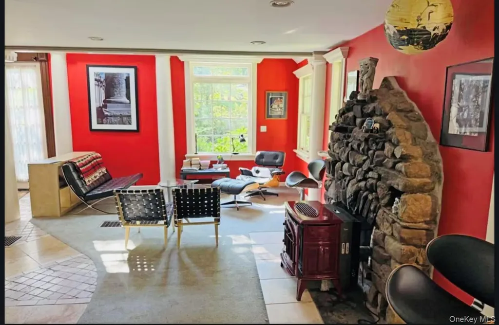 20 Cedar Trail Monroe NY 10950