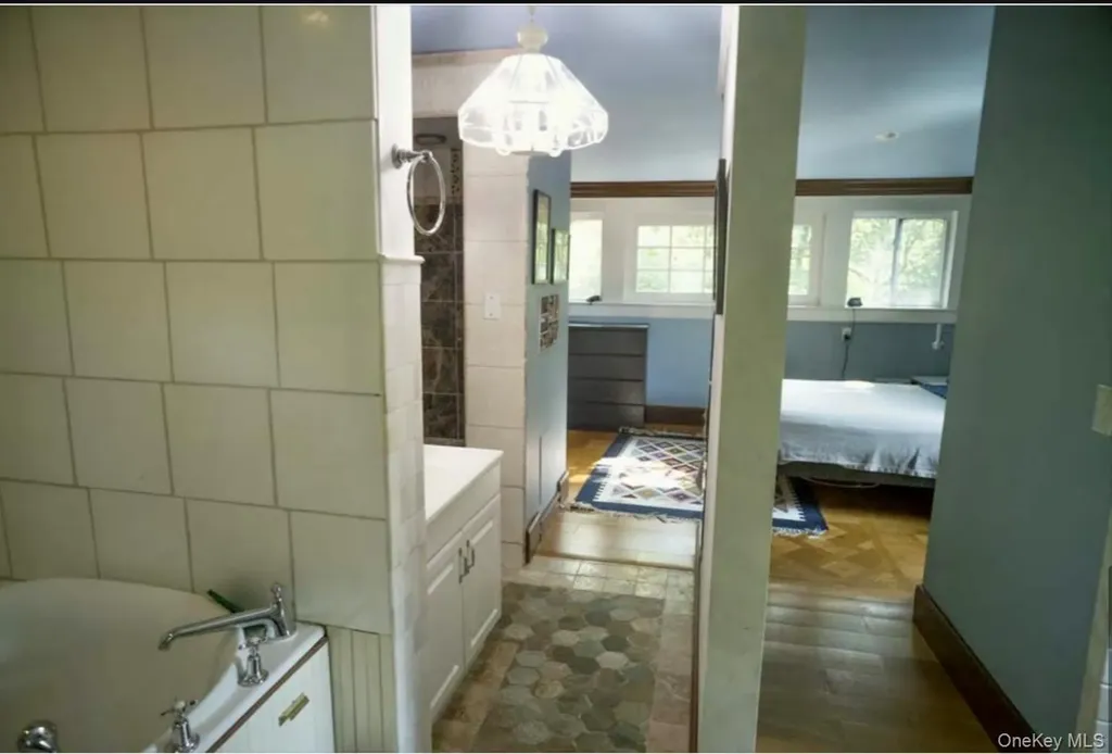 20 Cedar Trail Monroe NY 10950