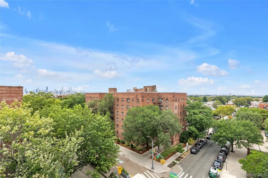 79-10 34th Avenue Jackson Heights NY 11372