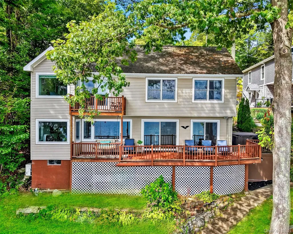 60 Lakeview Drive Holmes NY 12531