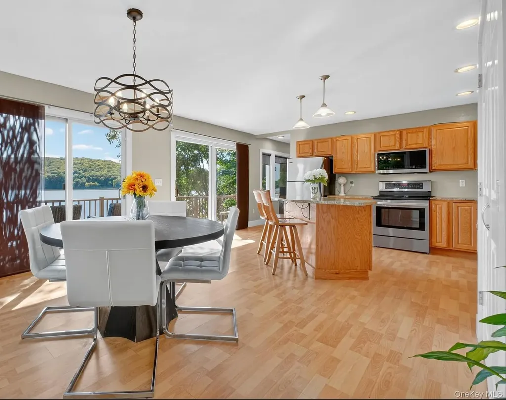 60 Lakeview Drive Holmes NY 12531