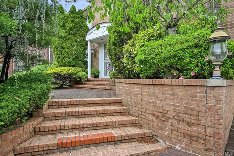 138-45 78th Drive Kew Garden Hills NY 11367