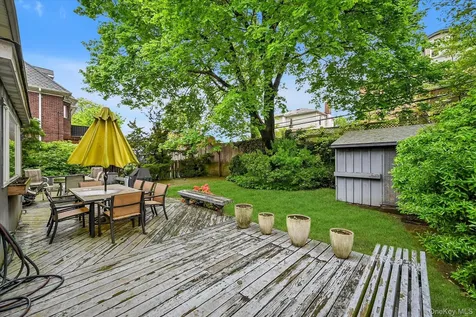 138-45 78th Drive Kew Garden Hills NY 11367