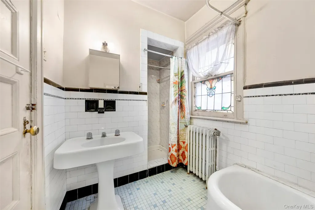 139 Fenimore Street Brooklyn NY 11225